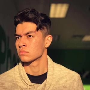 Meet your Posher, Dennis